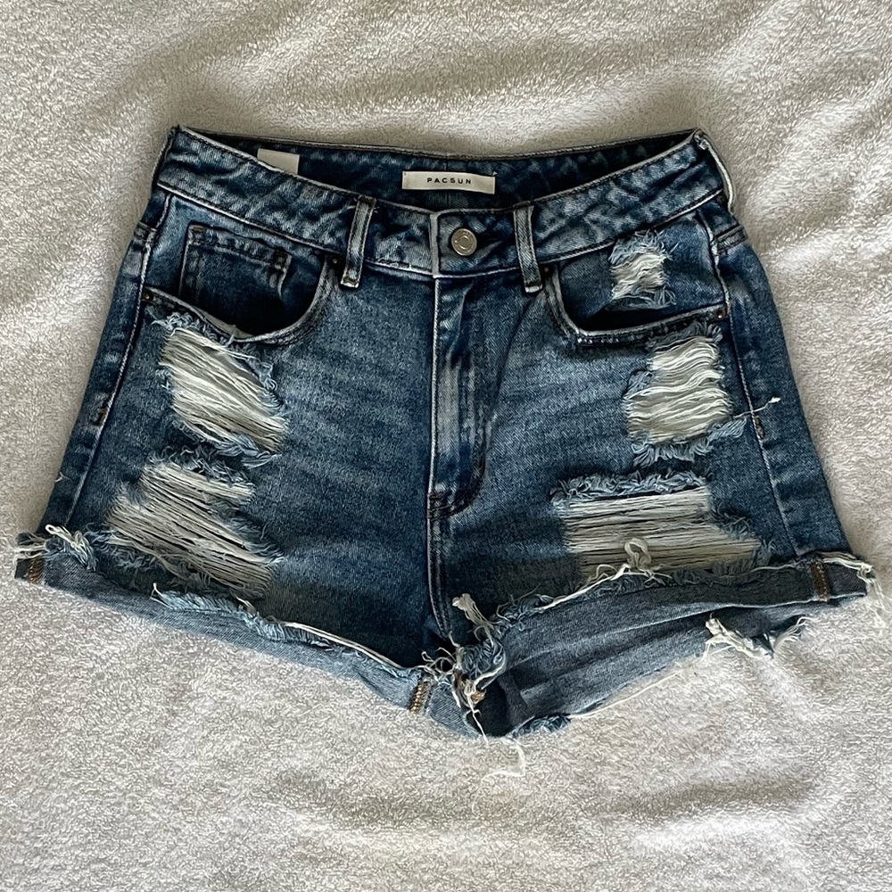 Pacsun Highrise Mom Shorts Medium Wash Size 26